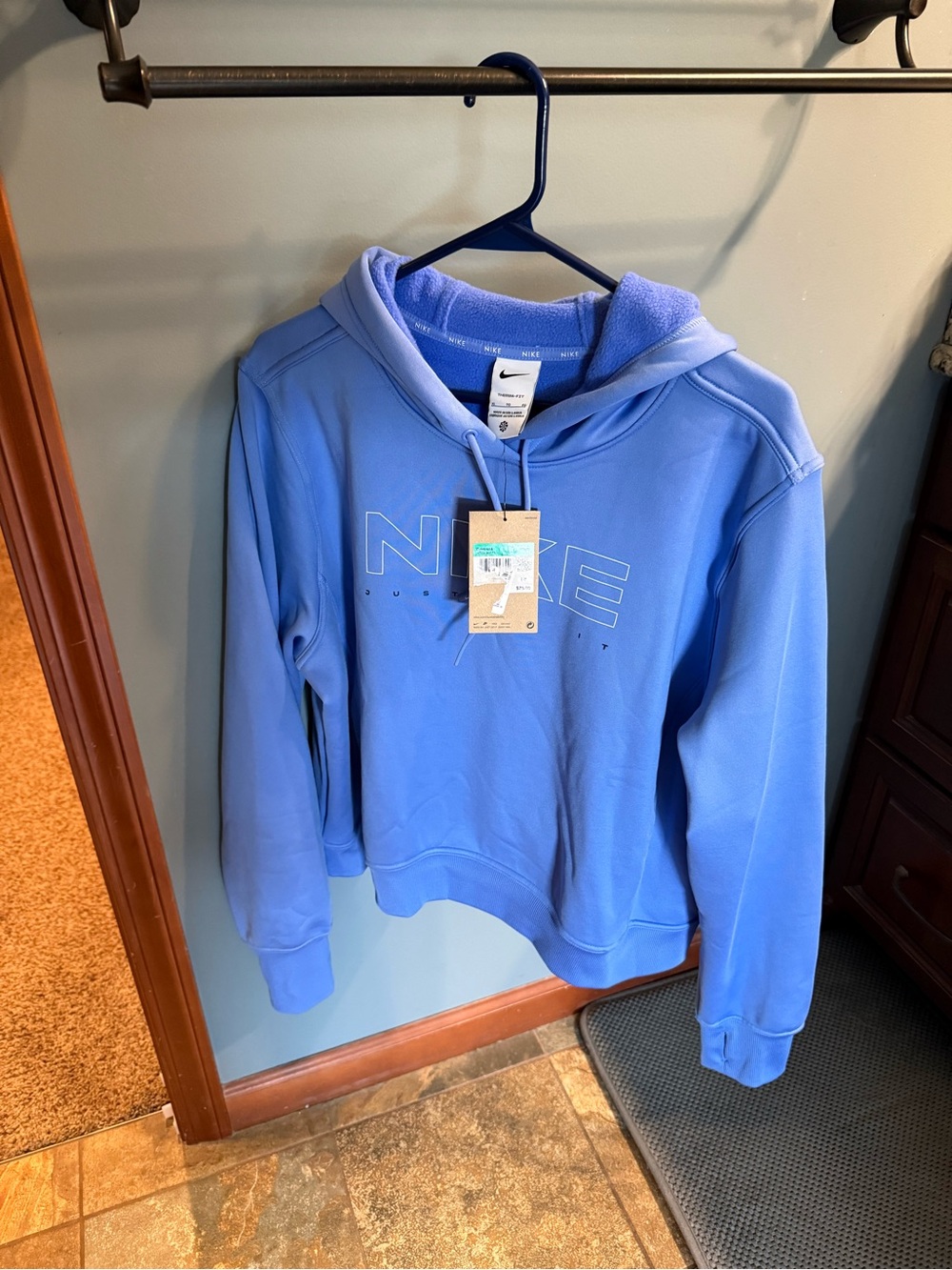 NEW women’s  size XL Nike Blue Therma-Fit Pullover Hoodie